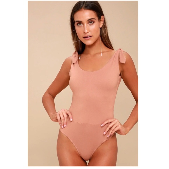 Tops - Lulu's Sleeveless Scoop Neck Tank Top Bodysuit Size S *NWT*